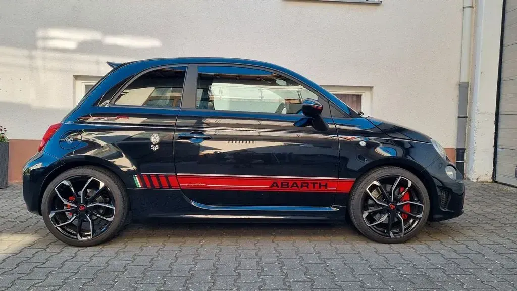 Second-hand Abarth 500 179 CP (131 kW) 2019 Negru Hatchback