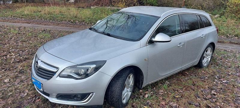 Silber Gebraucht 2016 Opel Insignia Sport Kombi | 6.900 € (Superpreis) - Bild 1/4