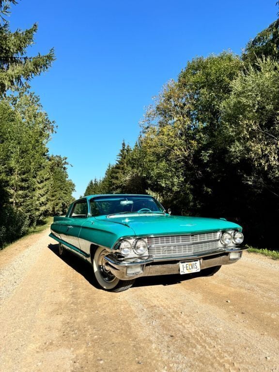 Blau Gebraucht 1962 Cadillac Deville Limousine | 25.000 € - Bild 1/4