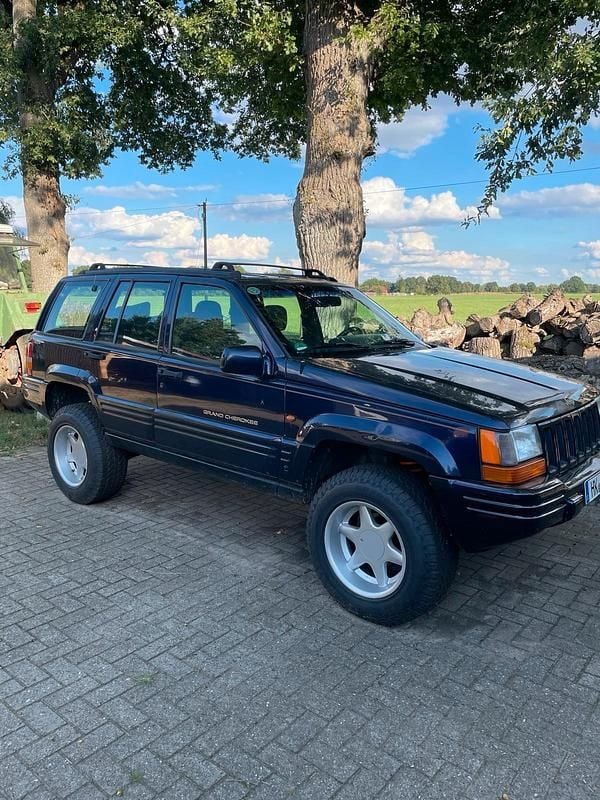 Blau Gebraucht 1997 Jeep Grand Cherokee SUV | 6.600 € (Superpreis) - Bild 1/4