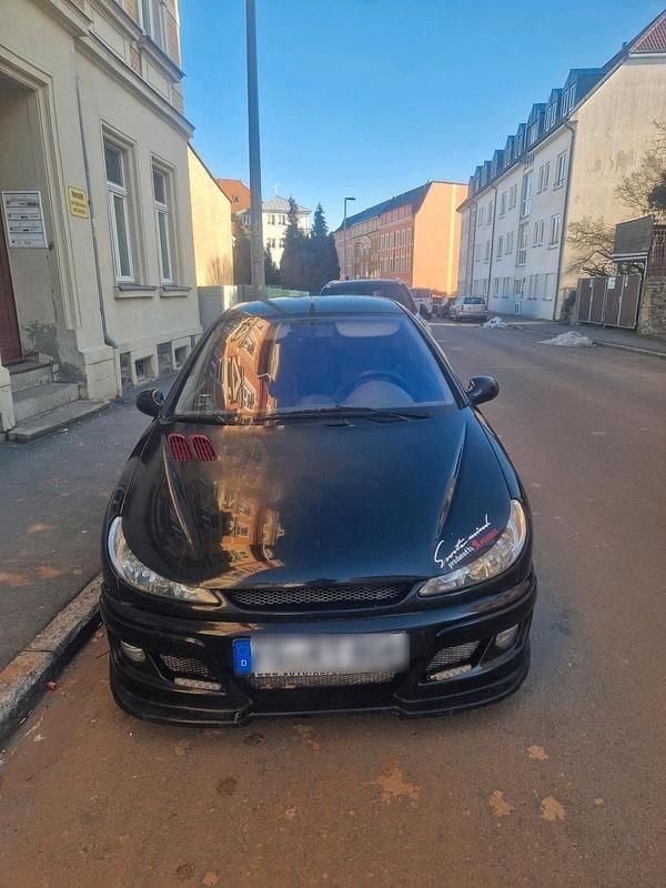 Schwarz Gebraucht 2001 Peugeot 206 Kleinwagen | 650 € (Guter Preis) - Bild 1/4