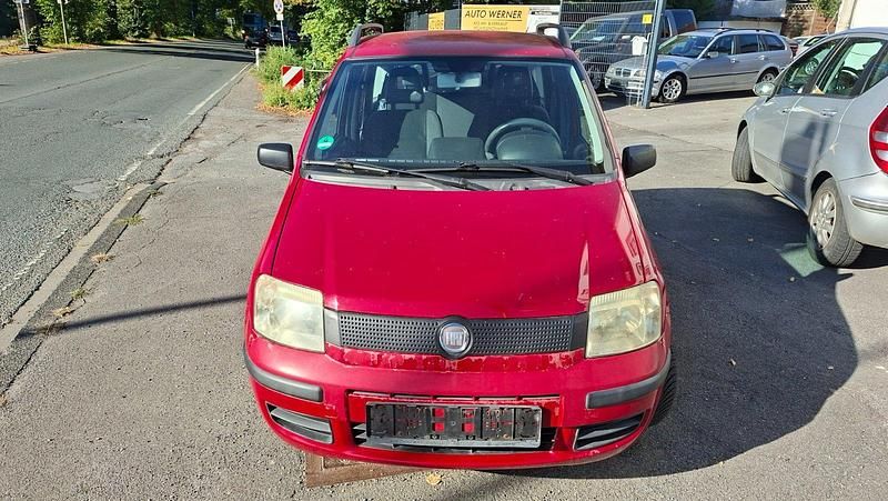 Rot Gebraucht 2009 Fiat Panda Kleinwagen | 2.150 € (Fairer Preis) - Bild 1/4