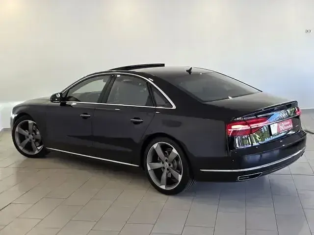 Gebraucht Audi A8 Ambiente 262 PS (192 kW) 2015 Schwarz Limousine