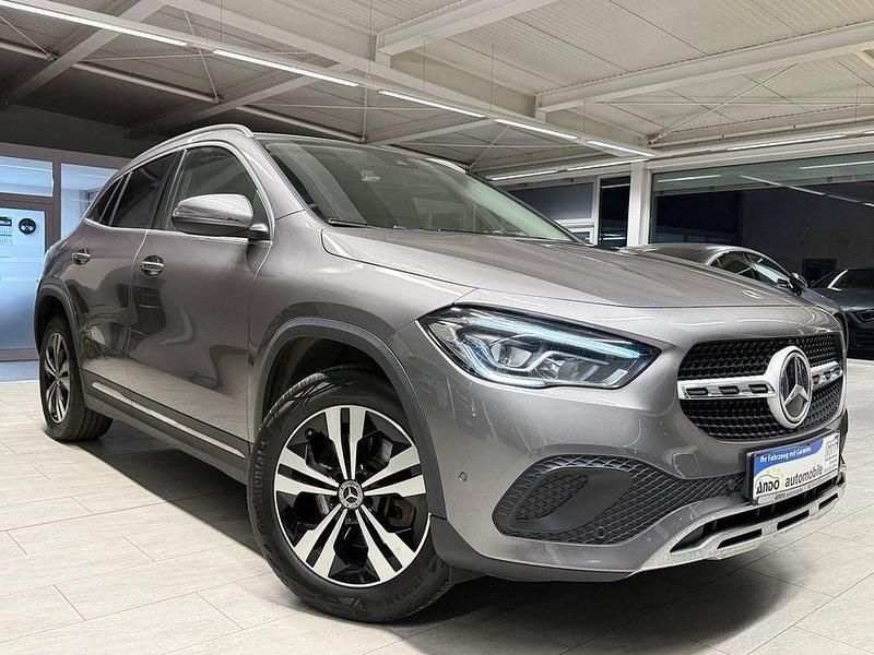 Gebraucht Mercedes GLA250 160 PS (117 kW) 2021 Grau SUV
