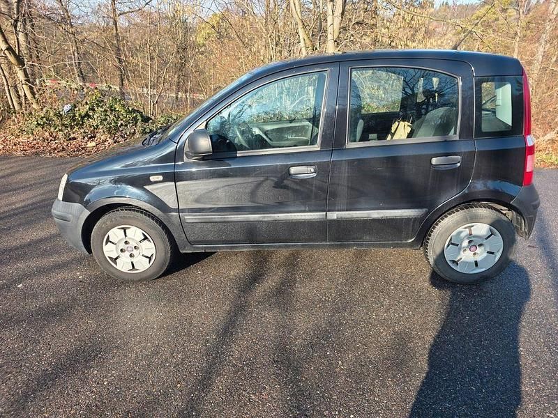 Gebraucht Fiat Panda 53 PS (38 kW) 2010 Schwarz Kleinwagen