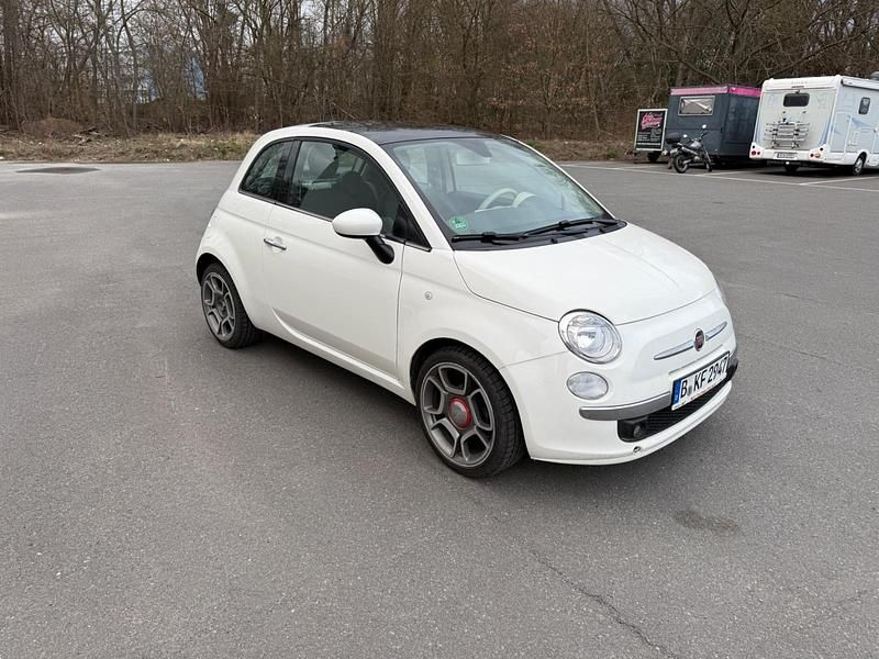 Gebraucht Fiat 500 Abarth 69 PS (50 kW) 2014 Weiß Kleinwagen