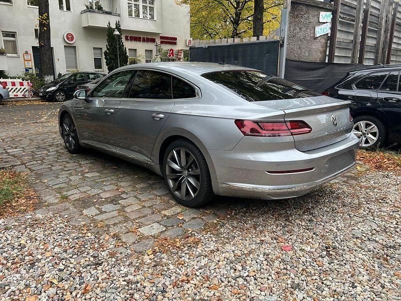 Gebraucht VW Arteon Elegance 150 PS (110 kW) 2020 Pyrit silber Limousine