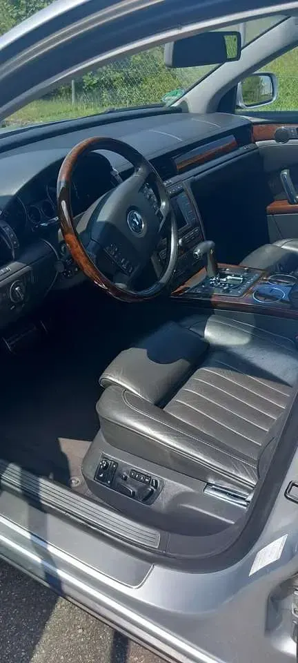 Gebraucht VW Phaeton 420 PS (308 kW) 2006 Limousine