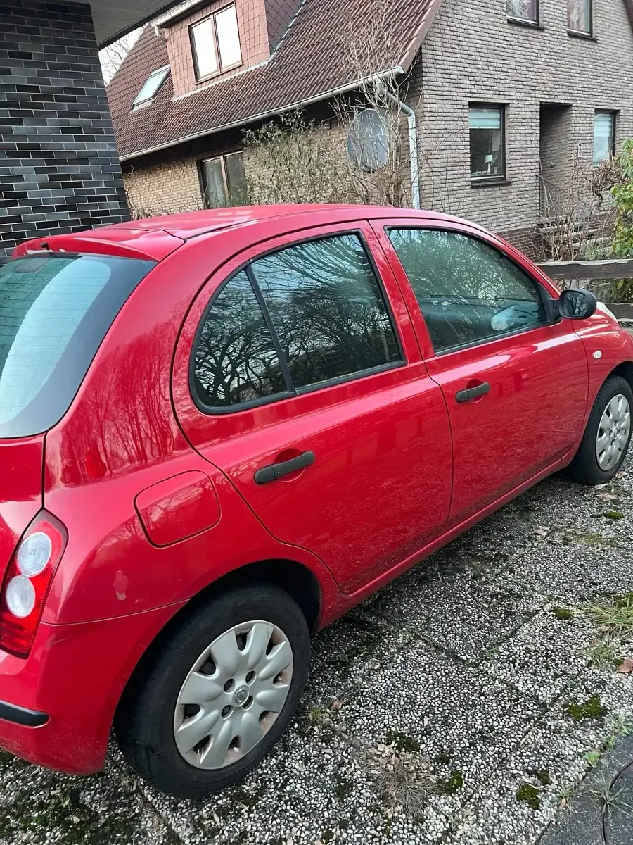 Usata Nissan Micra 75 CV (55 kW) 2004 Rosso Utilitaria