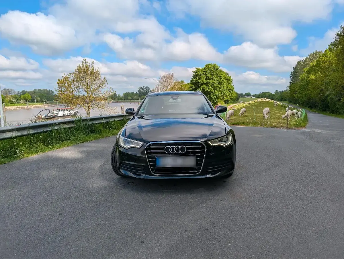 Używany Audi A6 190 KM (139 kW) 2014 Czarny Kombi