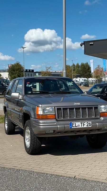 Gold Gebraucht 1996 Jeep Grand Cherokee SUV | 7.400 € (Fairer Preis) - Bild 1/4