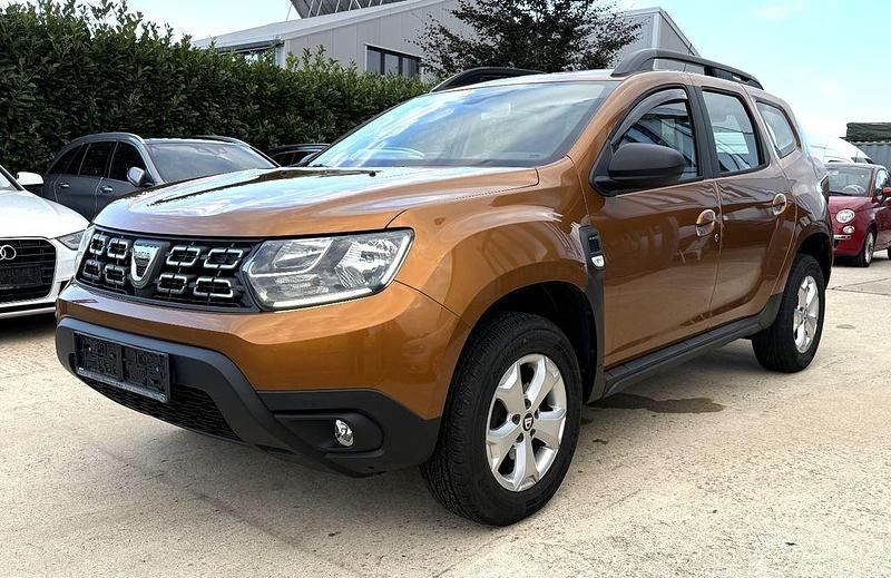 Gold Gebraucht 2018 Dacia Duster Comfort SUV | 11.800 € (Fairer Preis) - Bild 1/4