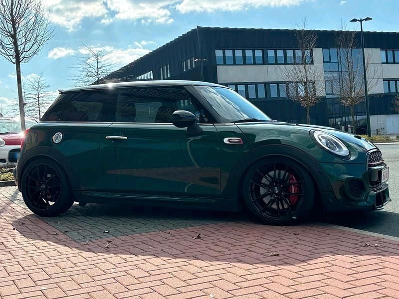 Gebraucht Mini John Cooper Works 231 PS (169 kW) 2015 Grün Kleinwagen