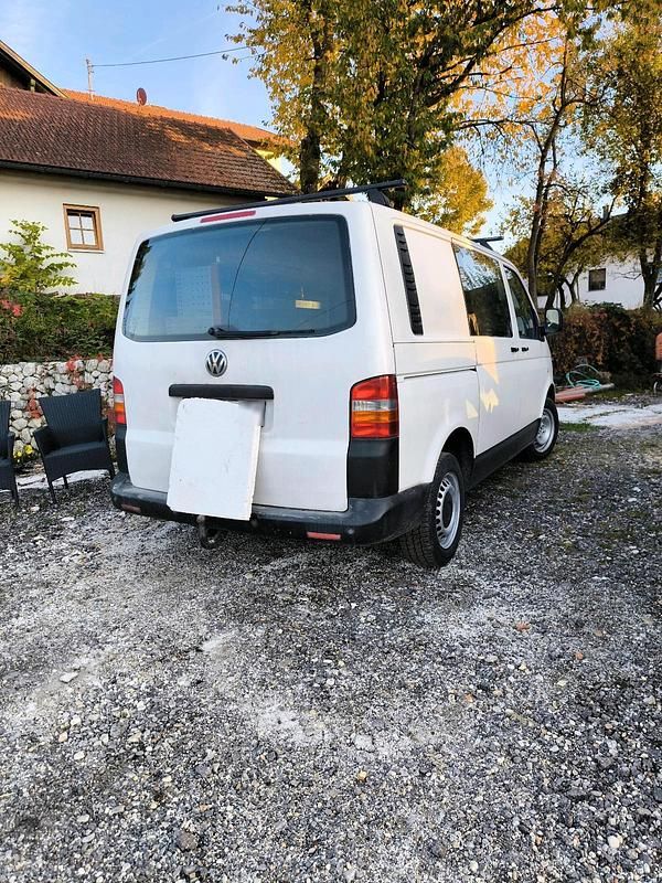 Gebraucht VW Transporter 86 PS (63 kW) 2008 Weiß Van