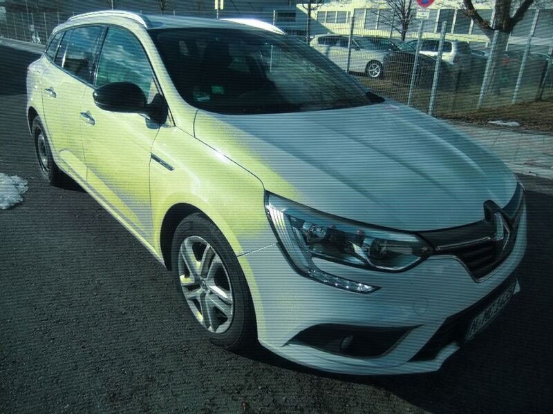Gebraucht Renault Mégane IV LIMITED 140 PS (102 kW) 2020 Weiß Limousine