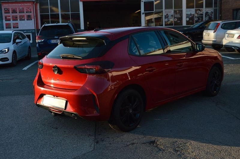 Gebraucht Opel Corsa 101 PS (74 kW) 2024 Rot Kleinwagen