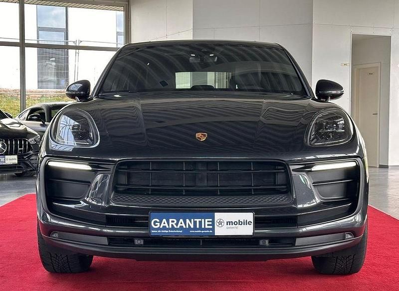 Gebraucht Porsche Macan 265 PS (194 kW) 2022 Vulkangraumetallic SUV