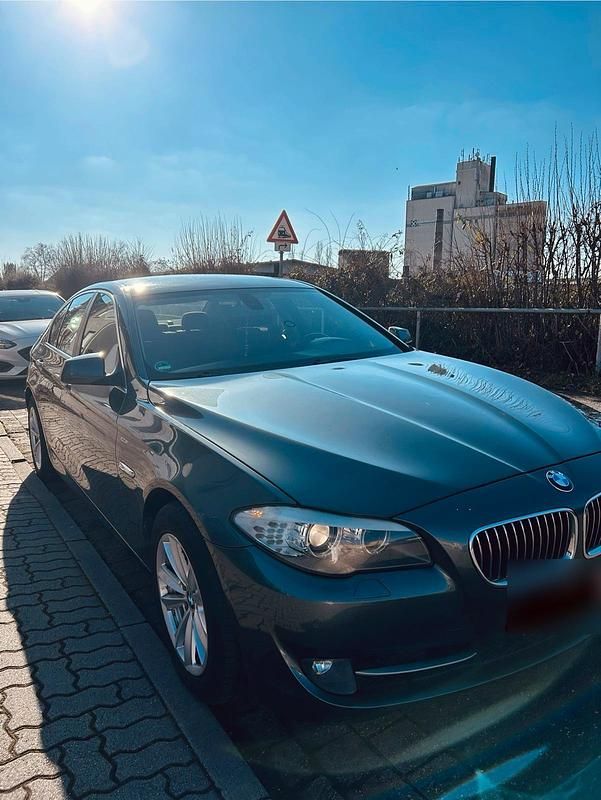 Gebraucht BMW 520 184 PS (135 kW) 2012 Grün Limousine