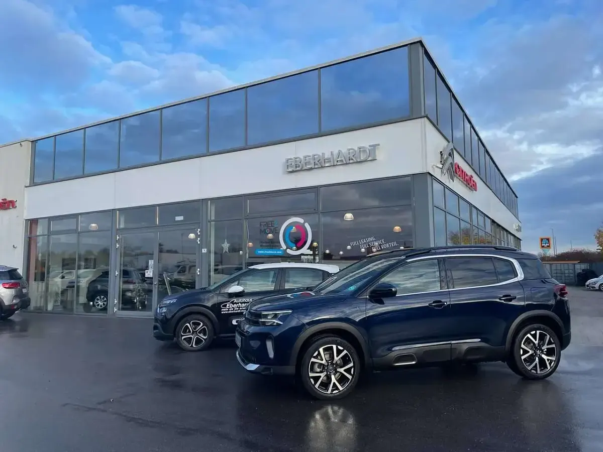 Gebraucht Citroën C5 Aircross Shine 224 PS (164 kW) 2022 Eclipse blau SUV