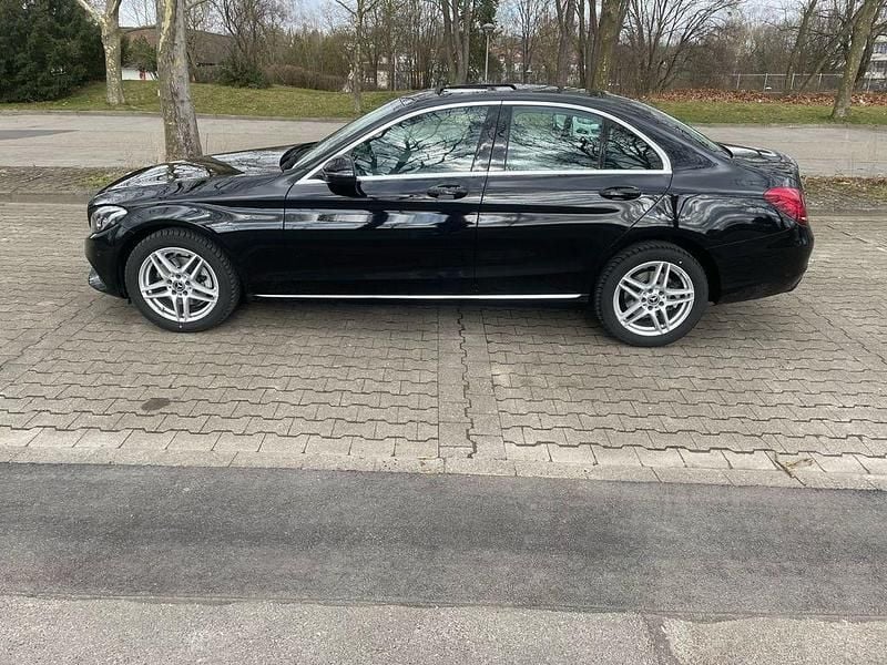 Gebraucht Mercedes C200 184 PS (135 kW) 2018 Schwarz Limousine