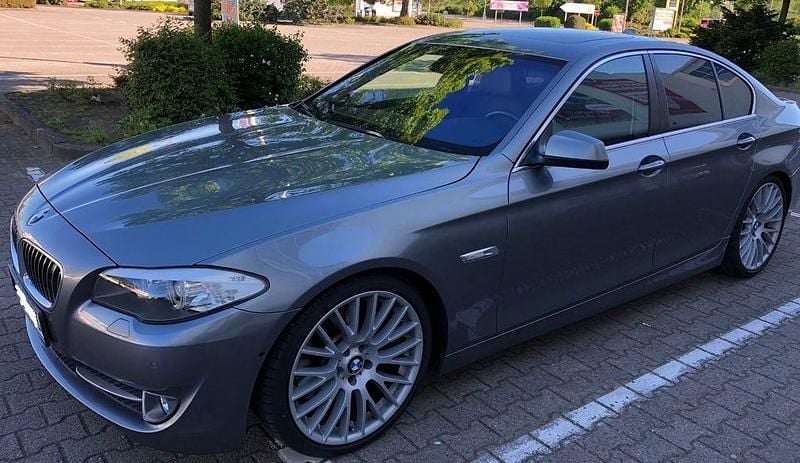 Gebraucht BMW 550 408 PS (300 kW) 2010 Limousine