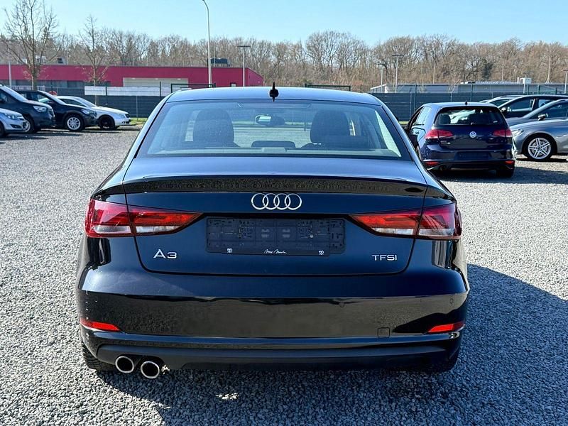 Gebraucht Audi A3 Ambition 125 PS (91 kW) 2015 Schwarz Limousine