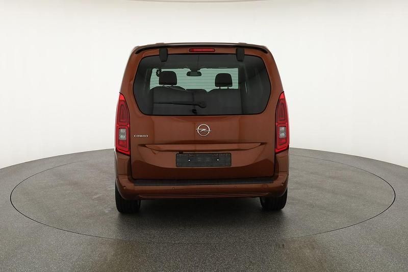 Kupfer braun Gebraucht 2022 Opel Combo Life Elegance | 25.475 € (Fairer Preis) - Bild 1/4
