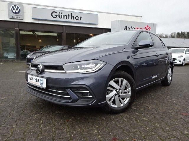 Gebraucht VW Polo Style 95 PS (69 kW) 2023 Grau Kleinwagen