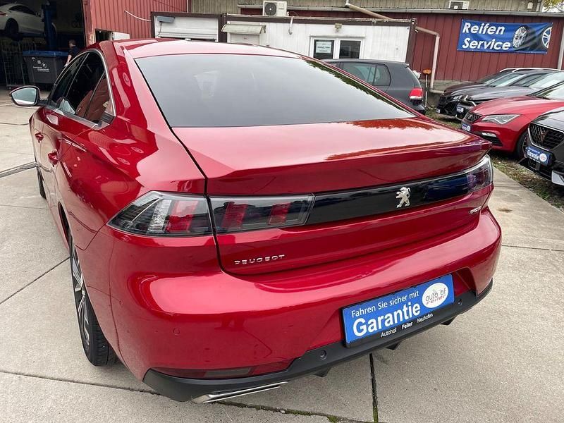 Gebraucht Peugeot 508 Allure 131 PS (96 kW) 2019 Rot Limousine