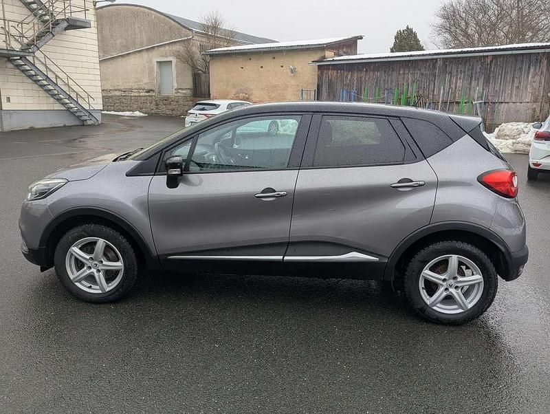 Gebraucht Renault Captur 110 PS (80 kW) 2017 Grau SUV