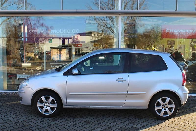Gebraucht VW Polo United 80 PS (58 kW) 2009 Silber Kleinwagen