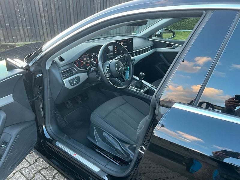 Gebraucht Audi A5 S-Line 150 PS (110 kW) 2021 Schwarz Coupé