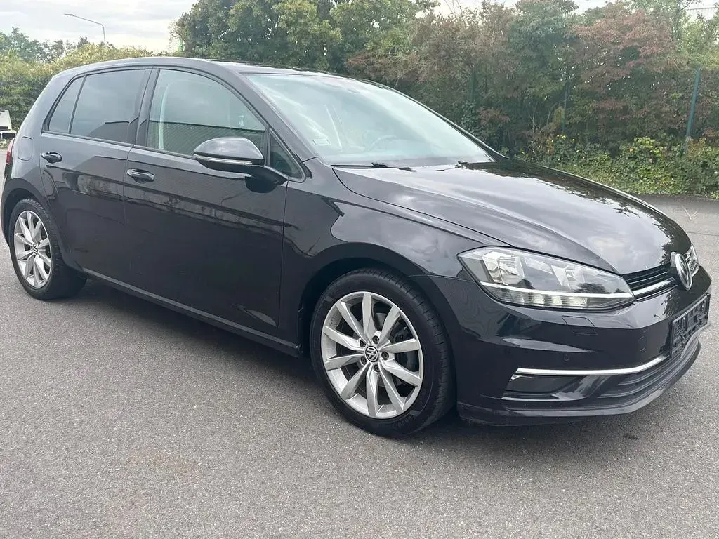 Gebraucht VW Golf VII Highline 150 PS (110 kW) 2019 Schwarz Limousine