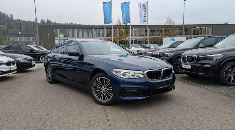 Blau Gebraucht 2020 BMW 530e iPerformance Limousine | 34.500 € (Teuer) - Bild 1/4