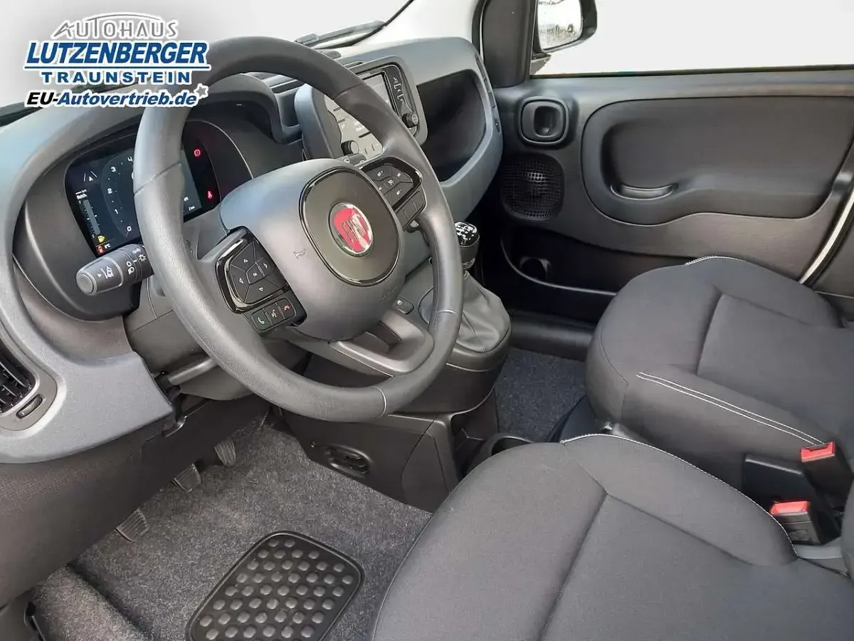 Neu Fiat Panda 71 PS (52 kW) 2025 Weiss Kleinwagen
