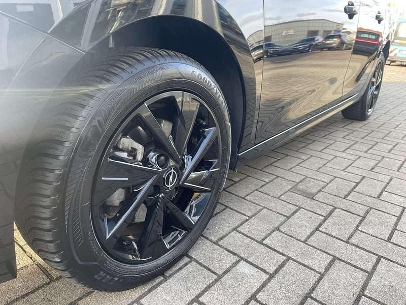Gebraucht Opel Corsa drive 101 PS (74 kW) 2025 Schwarz Kombi