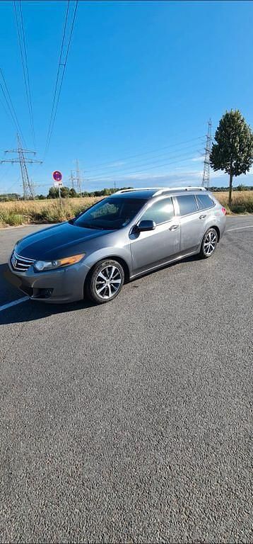 Grau Gebraucht 2009 Honda Accord Elegance Kombi | 4.500 € - Bild 1/4