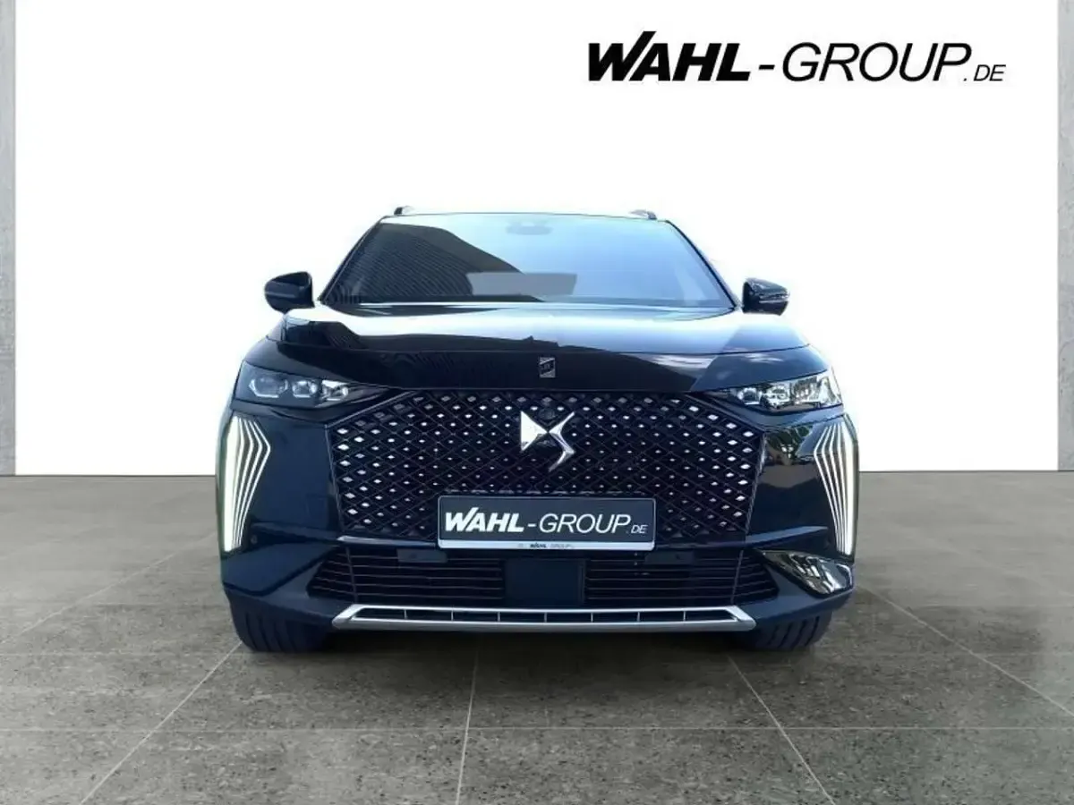 Gebraucht DS Automobiles DS7 Crossback 131 PS (96 kW) 2025 Perla neraschwarz SUV