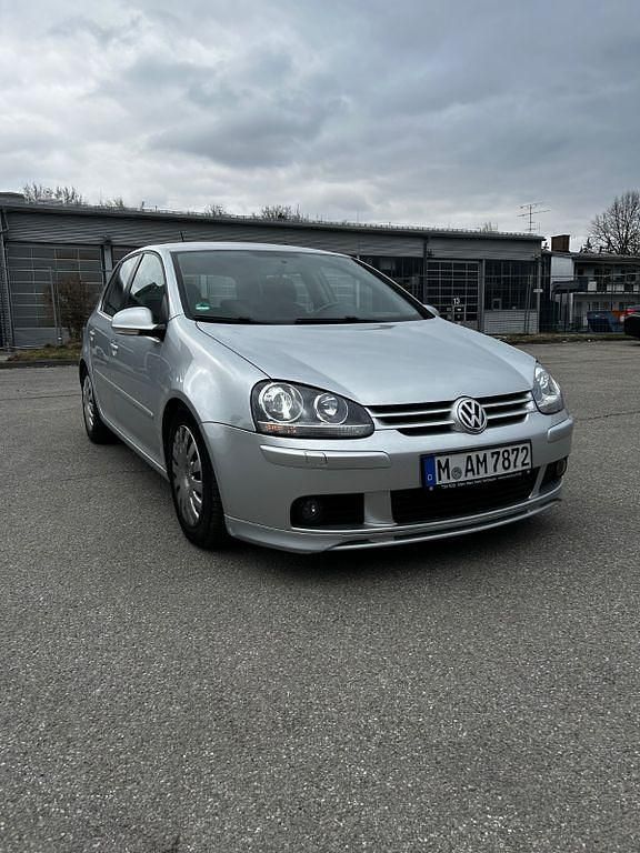 Gebraucht VW Golf V Edition 105 PS (77 kW) 2007 Silber Limousine