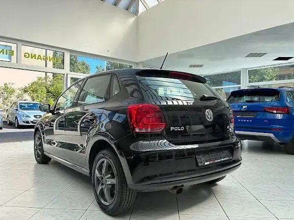 Gebraucht VW Polo Comfortline 90 PS (66 kW) 2013 Unbekannt (metallic) Kleinwagen