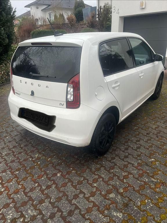 Gebraucht Skoda Citigo-e IV Best of 61 kW (83 PS) 2020 Weiß Kleinwagen