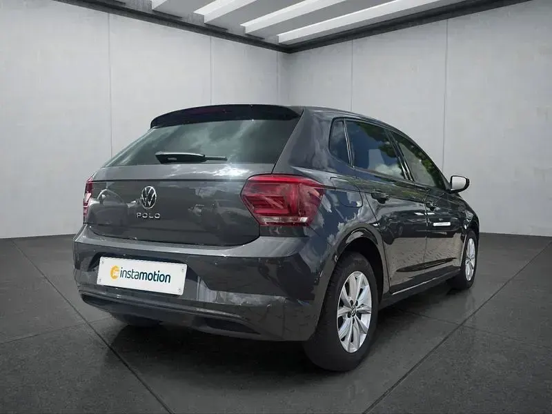 Gebraucht VW Polo 95 PS (69 kW) 2021 Grau Kleinwagen