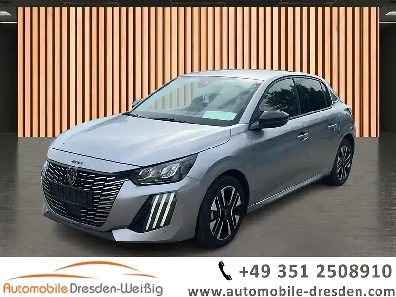 Gebraucht Peugeot 208 Allure 101 PS (74 kW) 2025 Grau grau (metallic) Kleinwagen