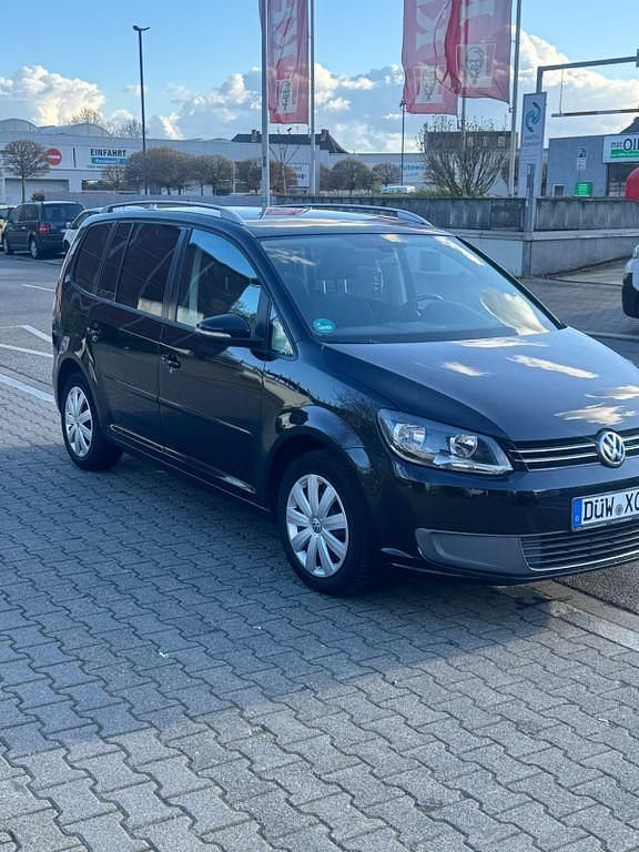 Gebraucht VW Touran Comfortline 140 PS (102 kW) 2011 Schwarz Van / Kleinbus