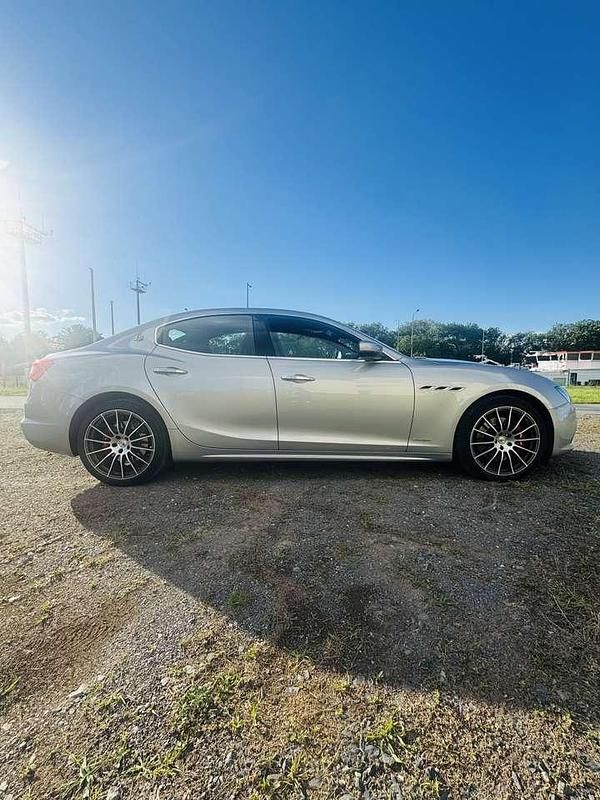 Gebraucht Maserati Ghibli 349 PS (256 kW) 2019 Coupé