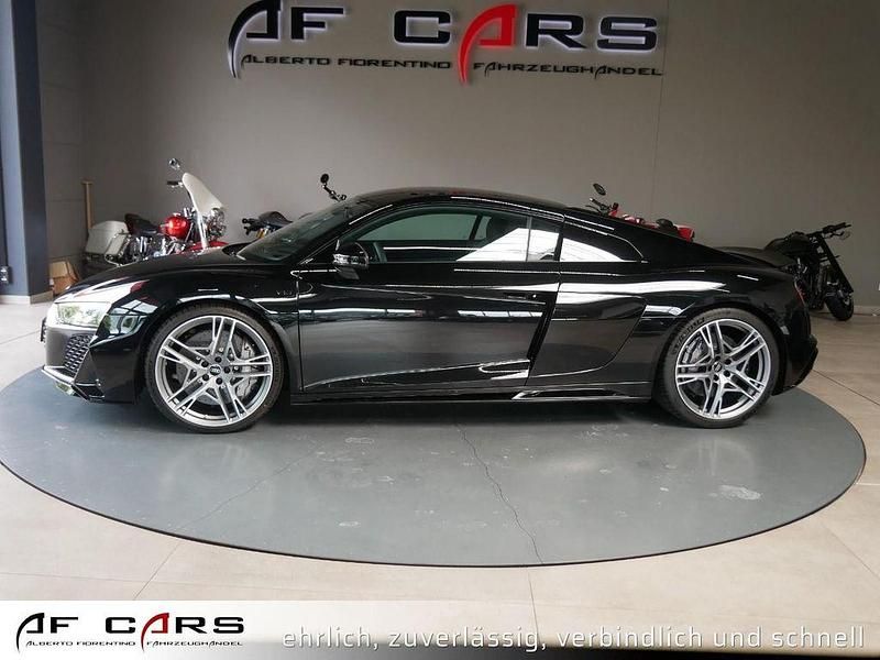 Gebraucht Audi R8 Coupé Performance 570 PS (419 kW) 2024 Mythosschwarz Coupé