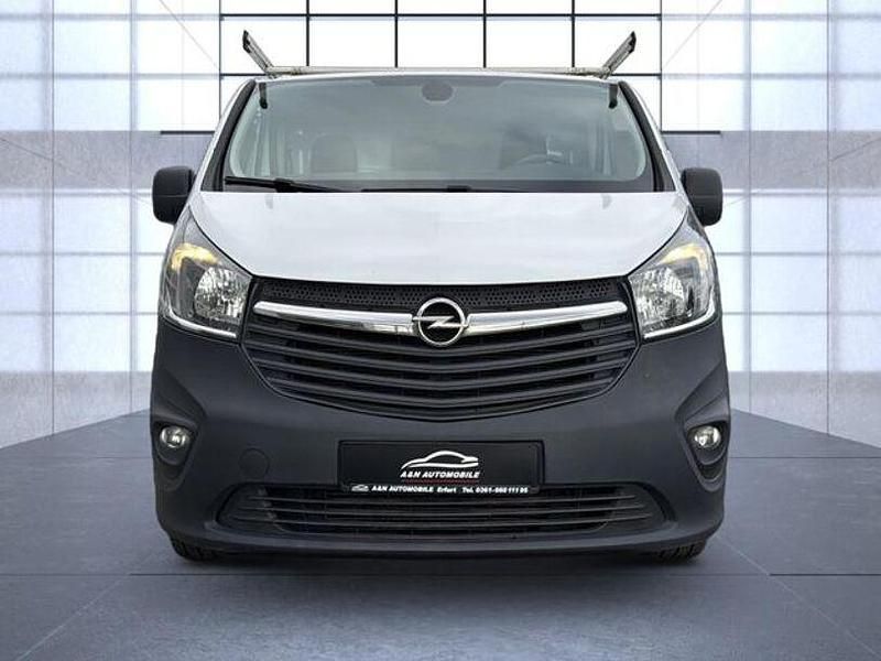 Gebraucht Opel Vivaro 121 PS (88 kW) 2018 Weiß Van / Kleinbus