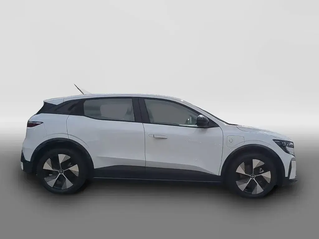 Gebraucht Renault Megane E-Tech Equilibre 96 kW (131 PS) 2022 Weiß Limousine