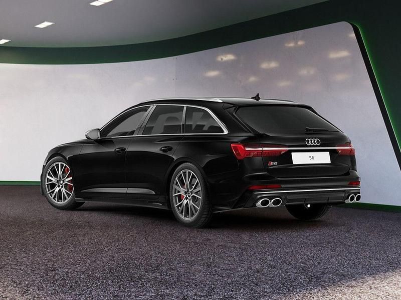 Gebraucht Audi S6 Ambiente 344 PS (253 kW) 2023 Brillantschwarz Kombi