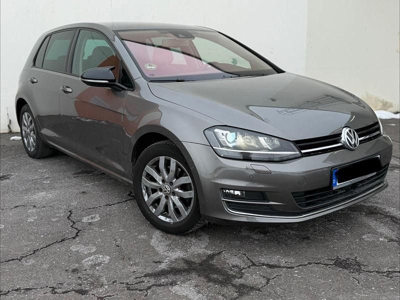 Gebraucht VW Golf Highline 150 PS (110 kW) 2015 Silber Limousine